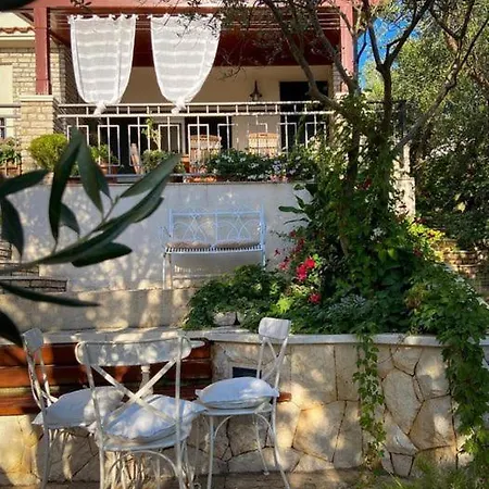 Roza Rogoznica (Sibenik-Knin)