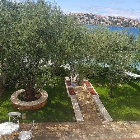 Roza Apartament *
