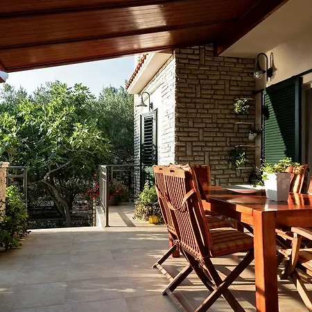 Roza * Rogoznica (Sibenik-Knin)