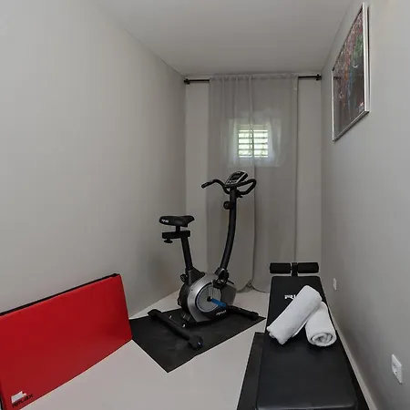 Apartament Roza *