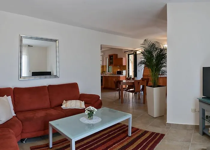 Roza * Rogoznica (Sibenik-Knin)