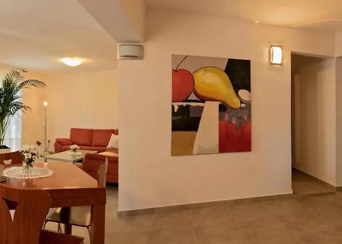 Roza Rogoznica (Sibenik-Knin)